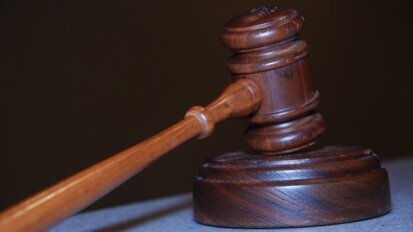 Medici 1980-’84, sì al nuovo test per l’albo dei dentisti