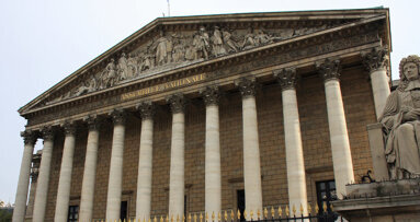 Prothèses dentaires: l’Assemblée Nationale approuve les décisions de la CNSD