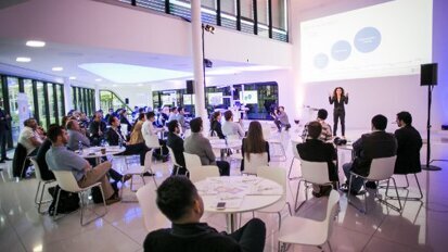Primeira reunião de cúpula de usuários dos centros de tratamento Dentsply Sirona