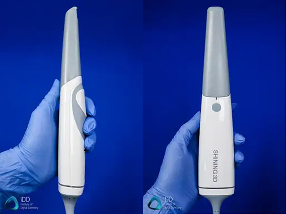 Figs. 1 & 2: Aoralscan 3 is one of the smallest scanners on the market.