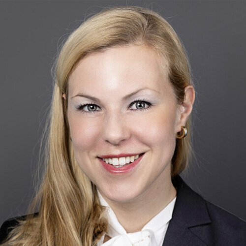 Dr Amely Hartmann