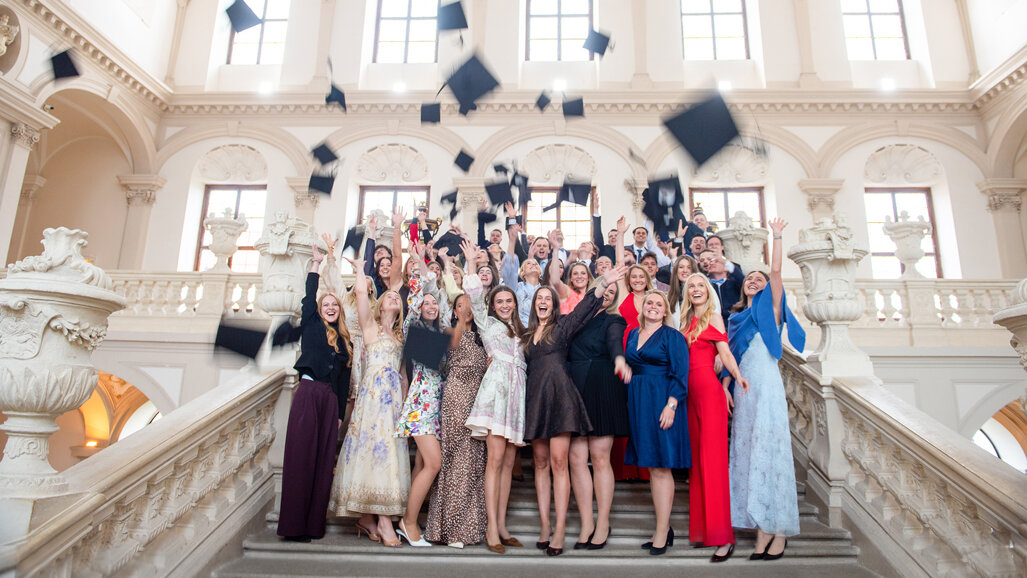 Postgraduate continuing education in dentistry at Danube Private University