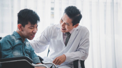 Hầu hết trẻ em có nhu cầu chăm sóc sức khỏe đặc biệt đều bị sâu răng và vệ sinh răng miệng kém