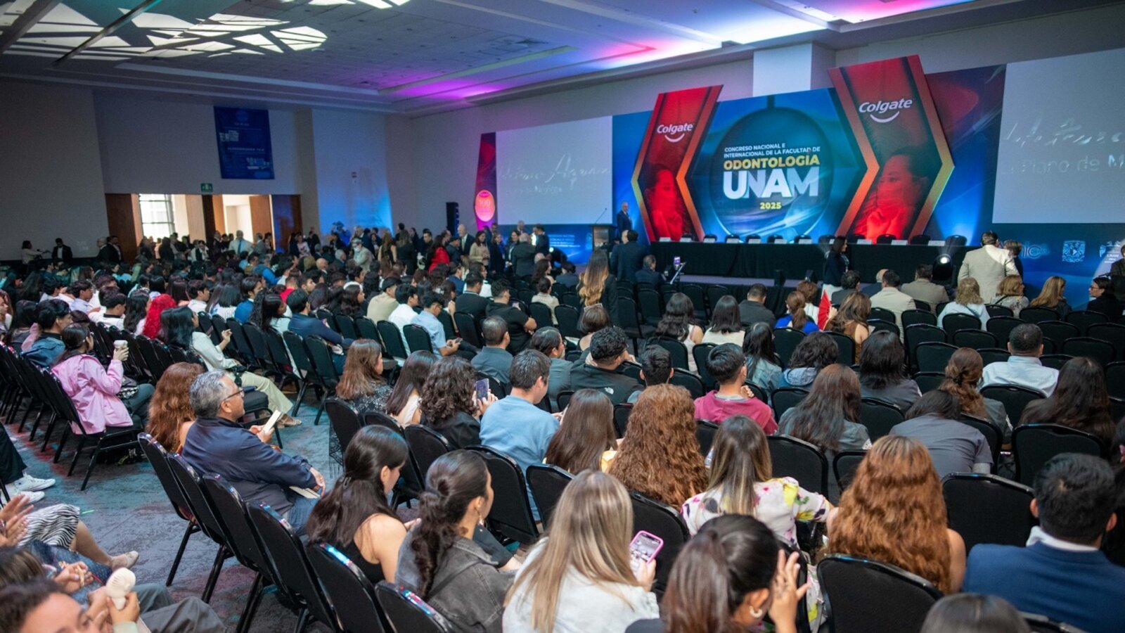 Expo AMIC Dental cumple 80 ediciones