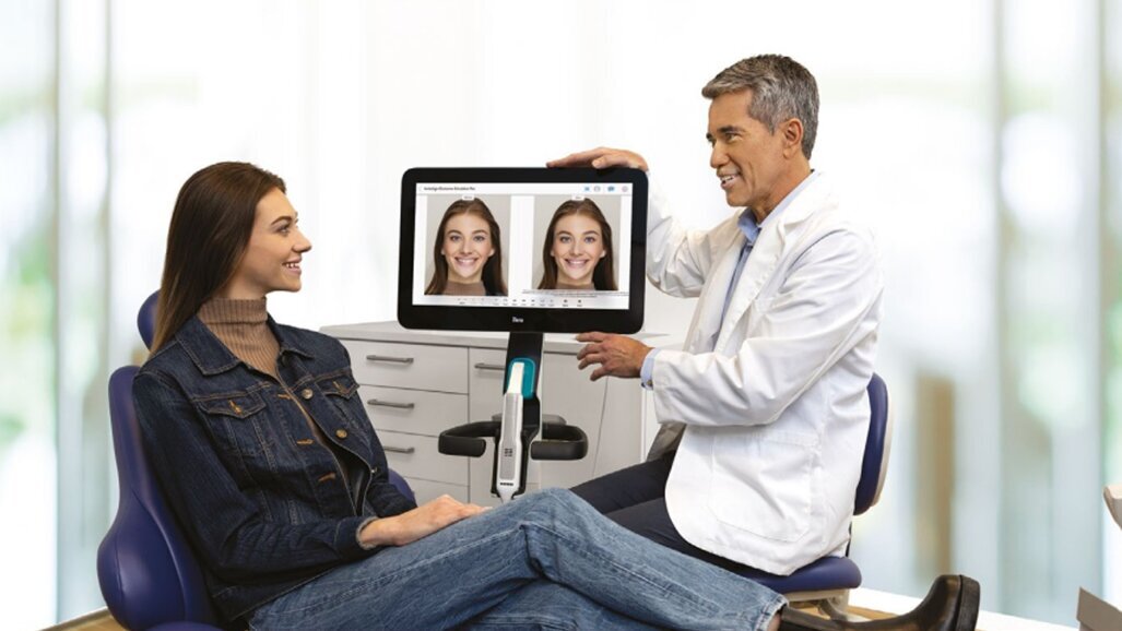 Ultime innovazioni Align Technology: Invisalign Practice App e Invisalign Outcome Simulator Pro