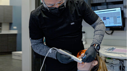 SHINING 3D presenta Aoralscan Elite con la revolucionaria tecnología IPG