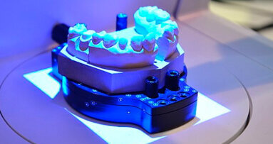 Tecnologia CAD/CAM: ai dentisti inglesi mancano fondi e formazione