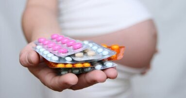 Estudo descobre que as taxas de cáries são maiores em bebês cujas mães possuem baixo nível de vitamina D