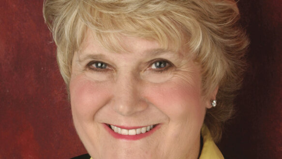 Linda J. Edgar is installed as AGD president