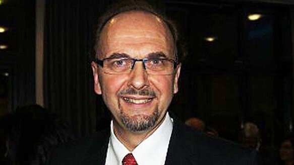 Daniel Buser receives 2013 Nobel Biocare Brånemark Osseointegration Award