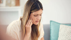 Oral pain disparities extend beyond behavioural and health factors