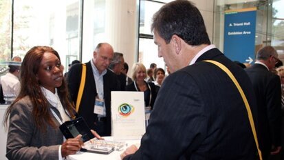 Η ΕΤΑΙΡΕΙΑ DENTSPLY FRIADENT παρουσιάζει έξυπνες λύσεις για μακροχρόνια σταθερότητα των ιστών στο συνέδριο της ΕΑΟ