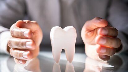 LMDC arranges oral health program at Kingston College