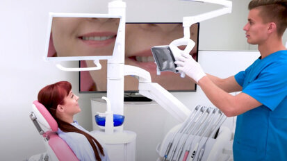 Planmeca Solanna Vision operating light