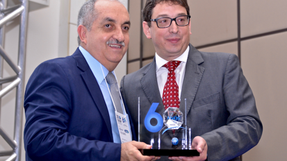 APCD premia la trayectoria del Dr. Víctor Guerrero Reynoso