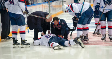 Dangers of contact sport: Hockey player’s incisors stuck in lip