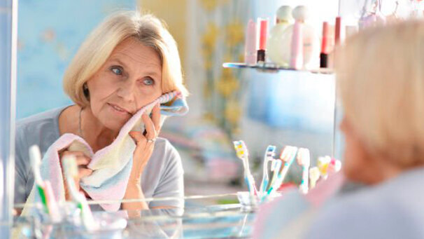 L’impatto della menopausa sulla malattia parodontale e sulla perdita dei denti: una ricerca