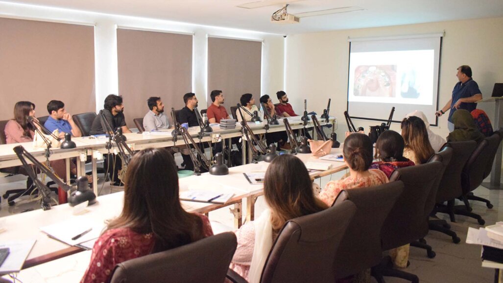 Endodontics workshop at IADSR: hands-on PDAGD training