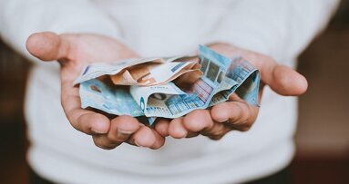 Vrije tarieven in de mondzorg: tijd voor een nieuwe poging?