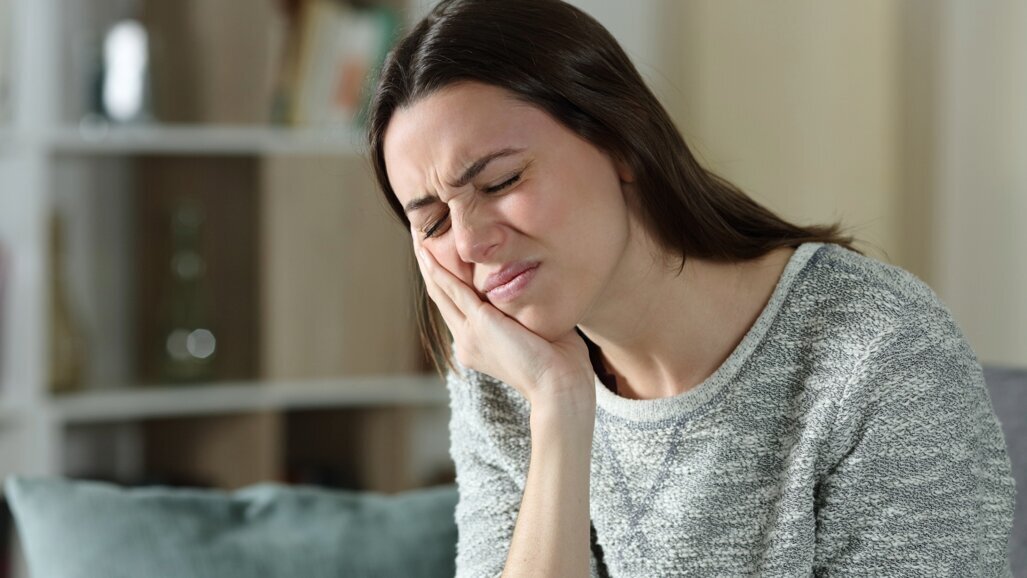 Women disproportionately affected by UK dental crisis, new report shows