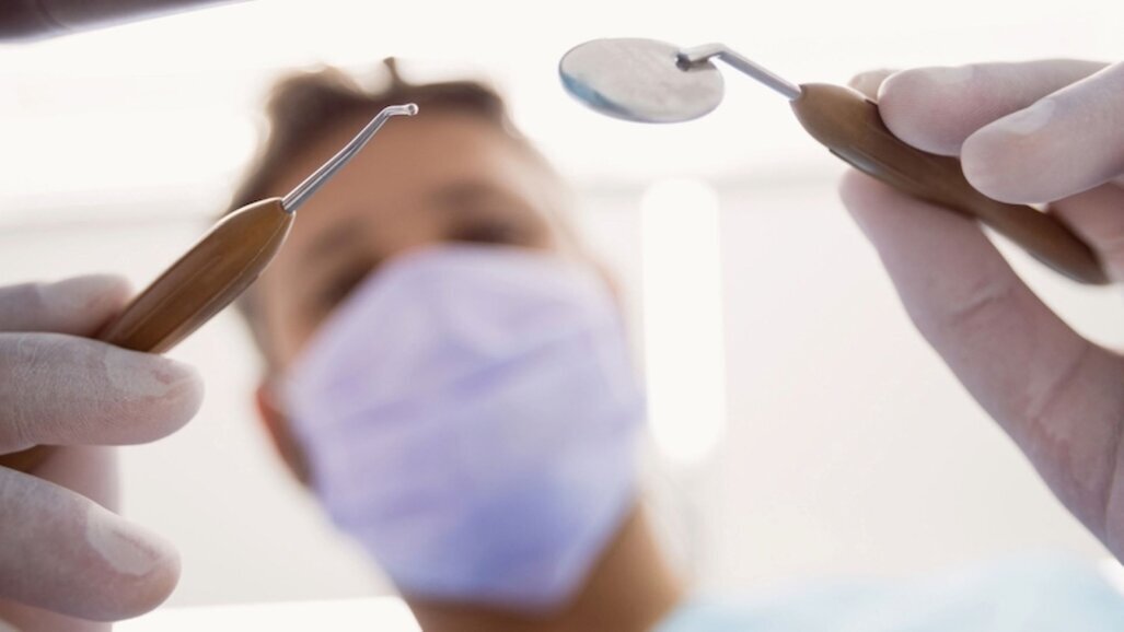 Dentistas “exigem” antecipação da idade de pensão por velhice