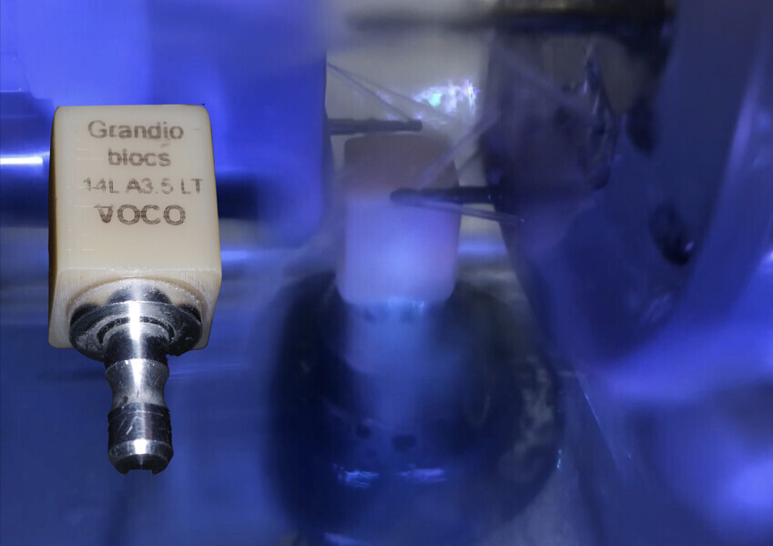 Fig. 14: Milling of the block in the milling machine.