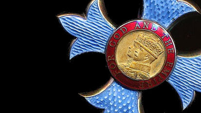 Dentists recognised in 2016 New Year Honours list