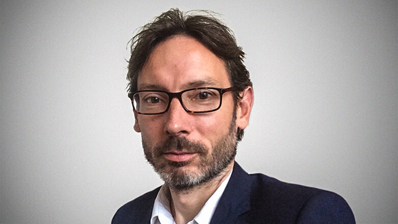 Interview: “An oral cancer exam should be part of a dental check-up”