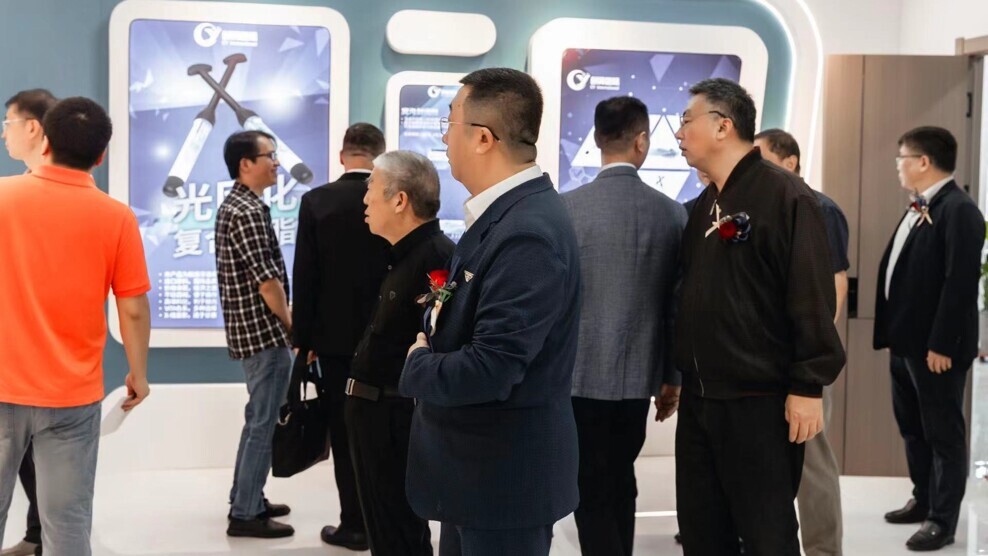 After the ceremony, attendees toured the factory’s production facilities. 
