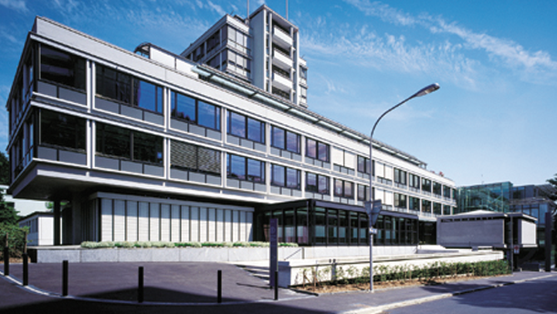 Implantatprothetik: Neue Fortbildungsreihe an der Uni Zürich