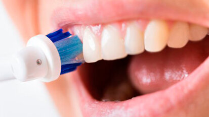 Ricercatori giapponesi studiano il suono di una corretta pulizia dei denti