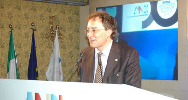 Prada intervistato da Striscia la Notizia