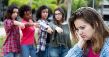 Relatie tussen tandverlies en pesten bij adolescenten