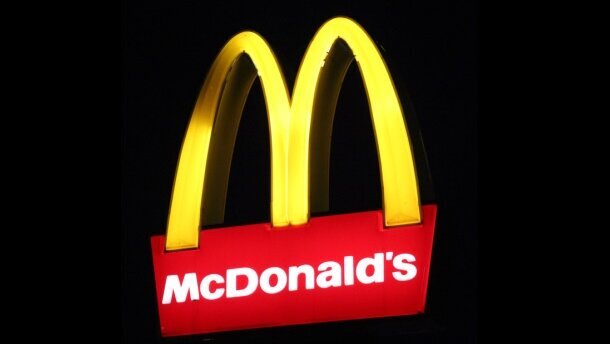 Tandarts gestraft na behandeling in McDonald’s