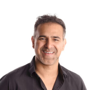 Dr. Tif Qureshi