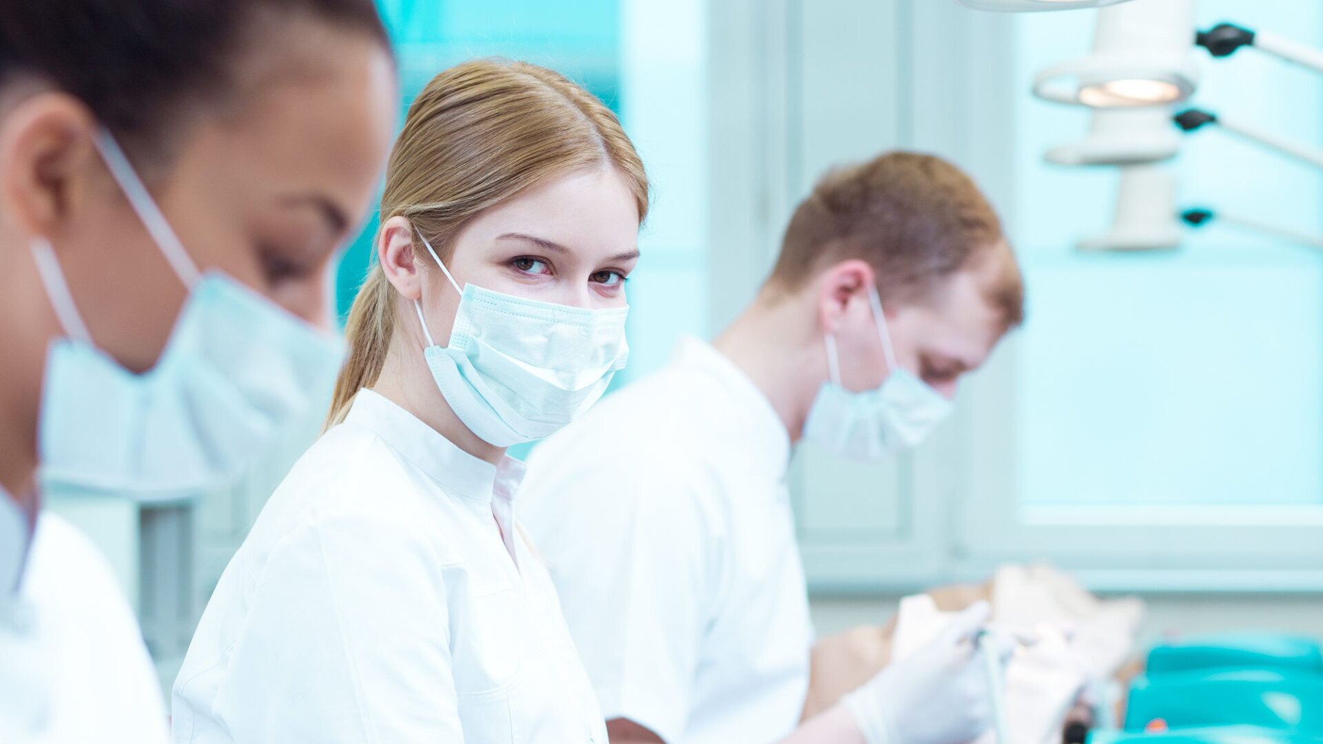 Dental students worried about lacking clinical skills