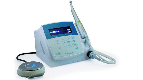 In vitro analysis of efficiency and safety of a new motion for endodontic instrumentation: TF Adaptive