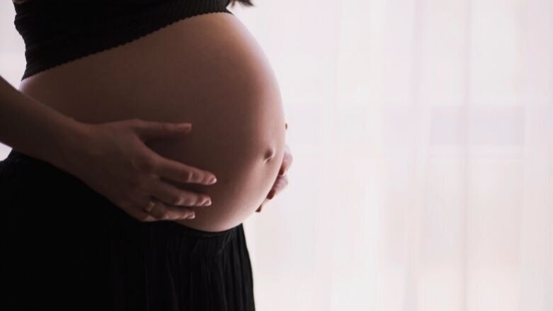 Goede mondgezondheid verkleint risico op vroeggeboorte