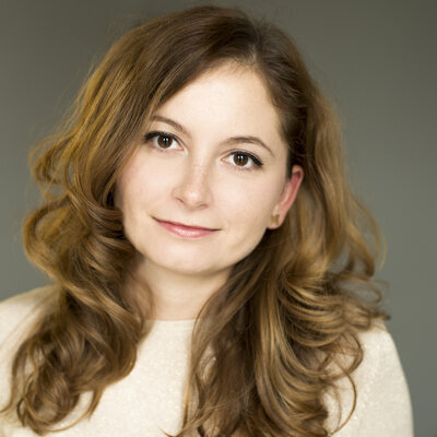 Dr Paulina Piasta-Kie?kiewicz