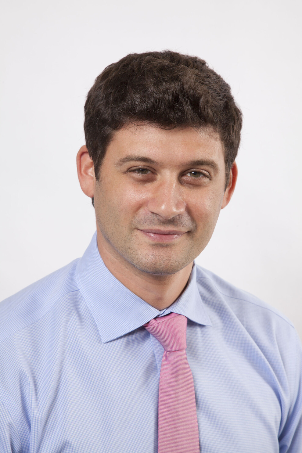 Dr John Tsourounakis will present a webinar exploring a digital workflow for treating full-mouth implant cases. (Image: Dentsply Sirona)