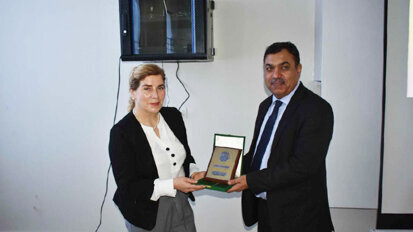 Prof Charlotte of King Abdullah University visits KCD