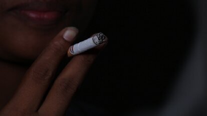 Increased risk of oral cancer observed in combined use of vaping and tobacco products