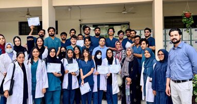 Hamdard University students gain hands-on training in dental splinting