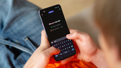 Nghiên cứu cho thấy chatbot AI có độ chính xác cao trong tư vấn tẩy trắng răng nhưng còn hạn chế về tính dễ đọc, dễ hiểu