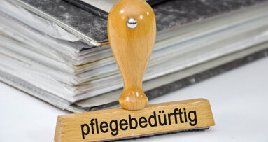Neue zahnmedizinische Pflegeleistungen verhandelt