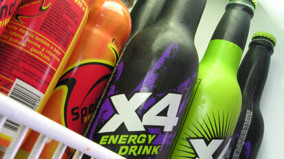 Energy e sport drink danneggiano lo smalto dei denti