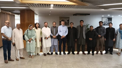 PDA Karachi, SHCC join forces to regulate dental clinics, curb Quackery in Sindh