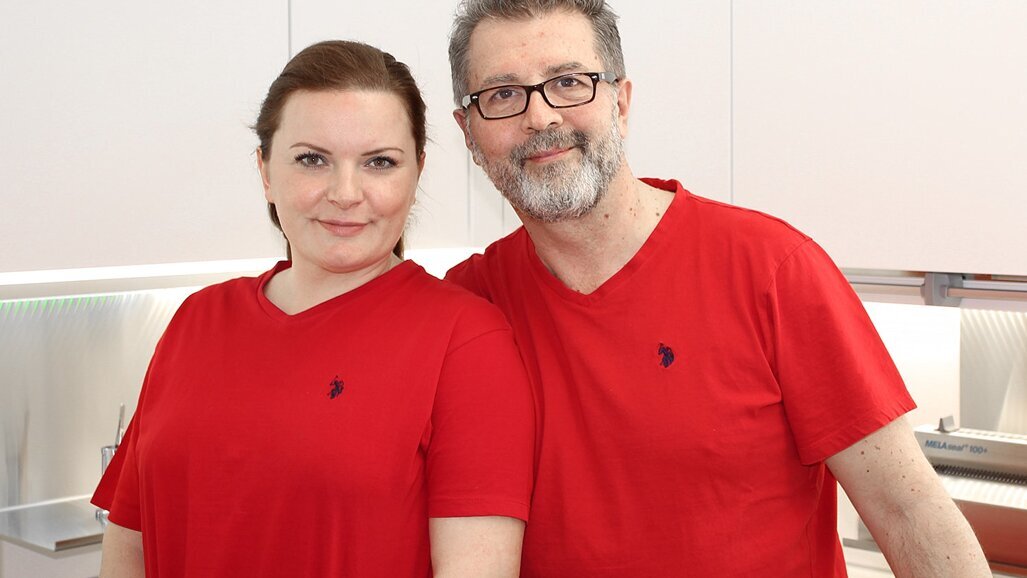Interview: „Für die Patienten macht der Geschmack von Perio Plus+ ganz klar den Unterschied“