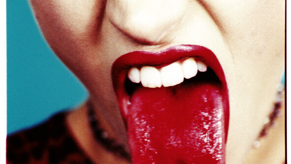 Ados : Alerte aux piercings