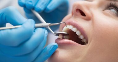 FDA proíbe maioria das luvas com talco